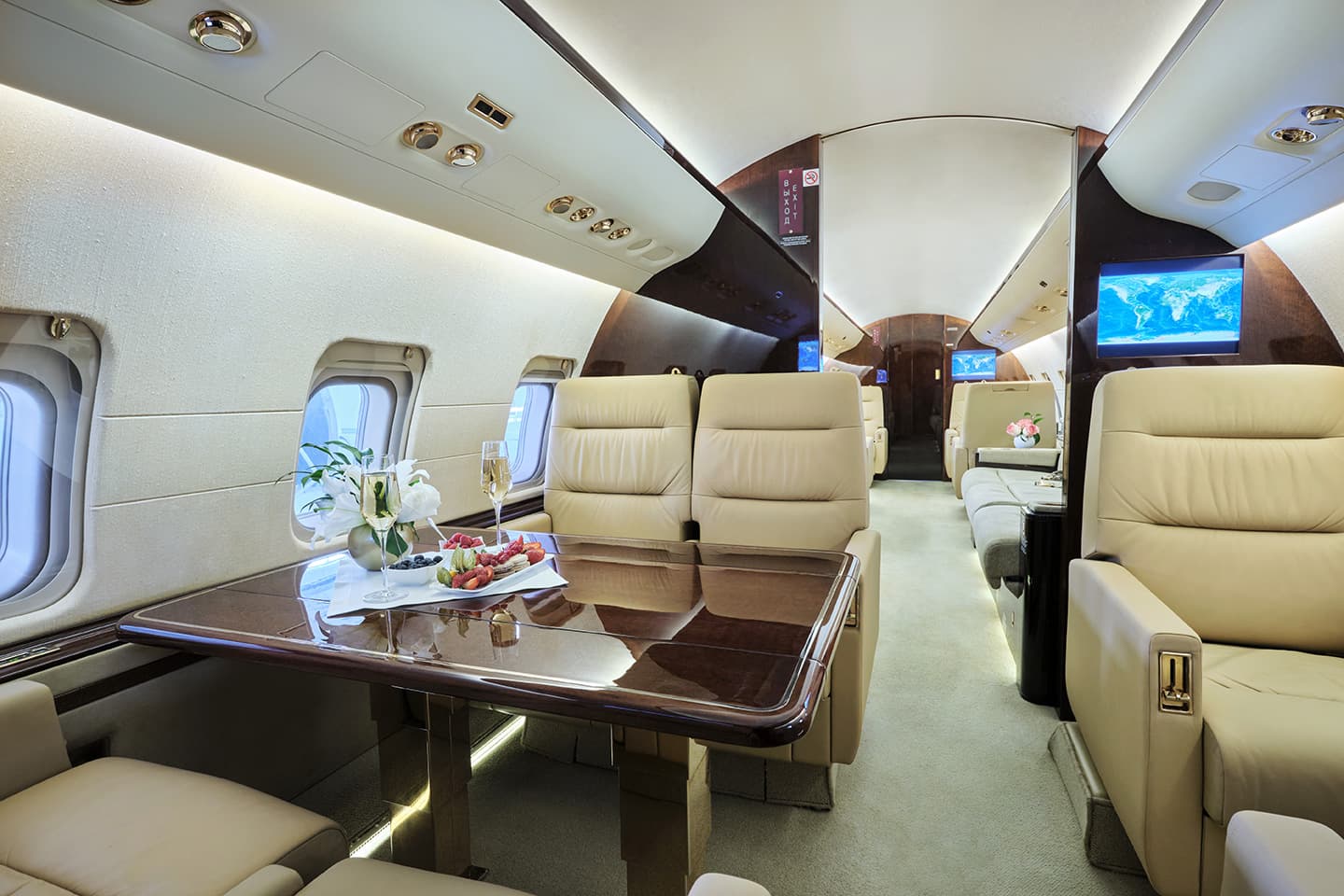 Challenger 850 RA-73532