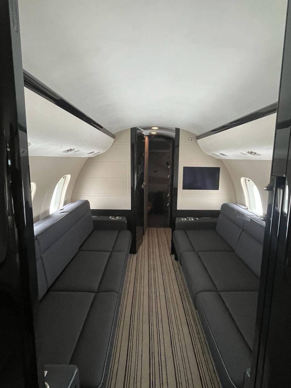 Global Express XRS RA-73538
