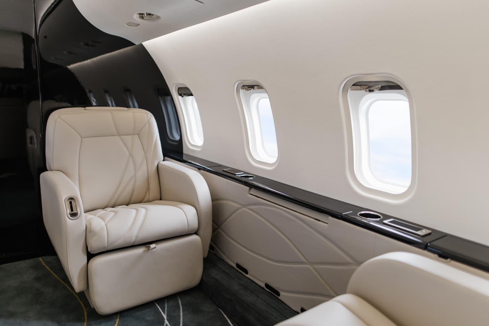 Challenger 850 RA-73560