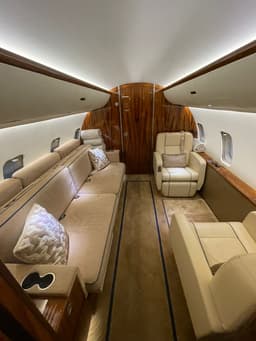 Challenger 850 RA-73583