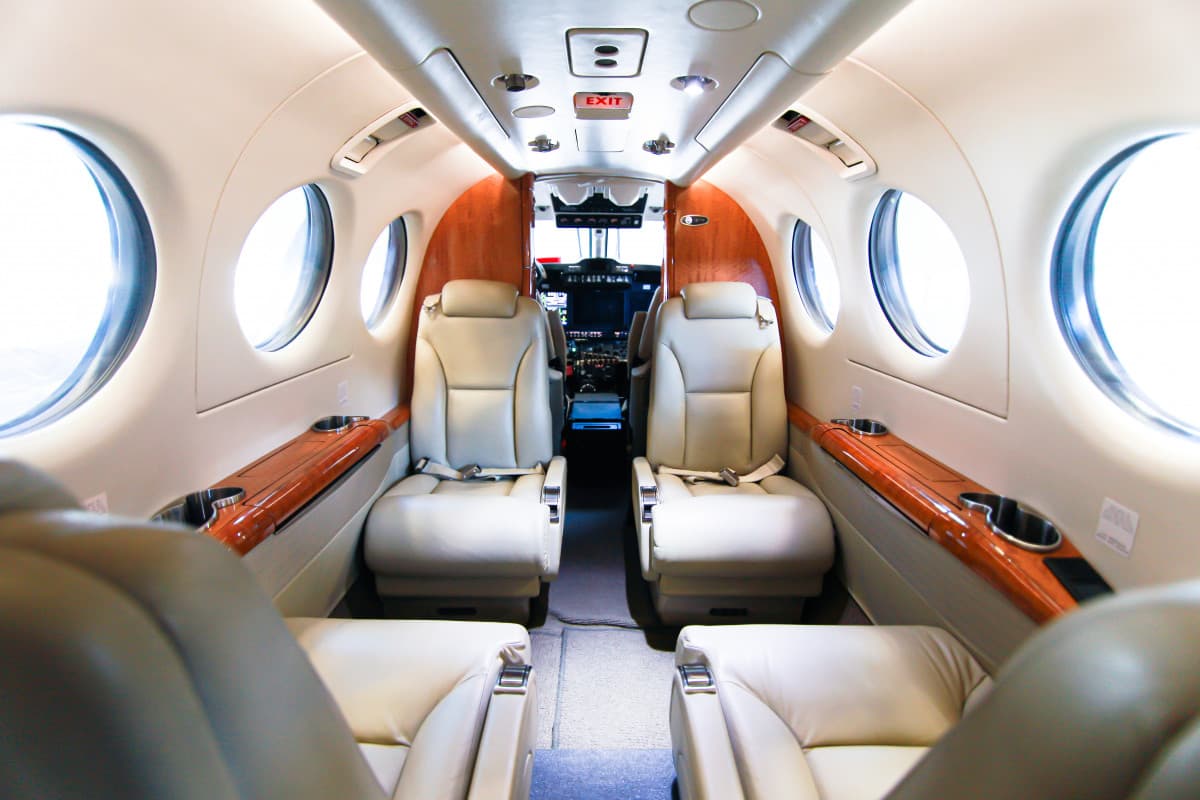 Beechcraft King Air 350 SE-MOF