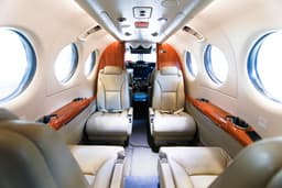 Beechcraft King Air 350 SE-MOF