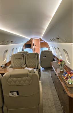Embraer Legacy 650 T7-CAT