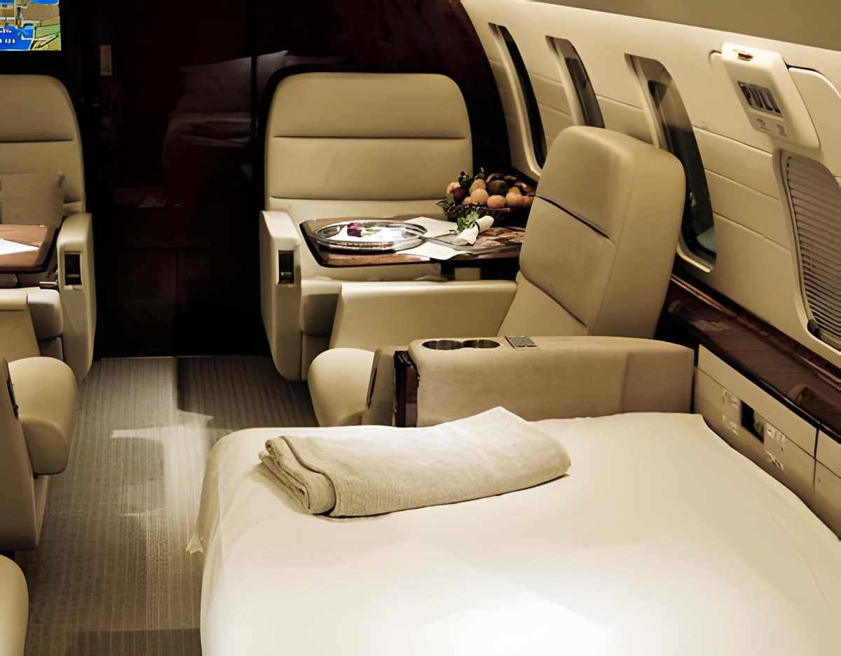 Challenger 605 TC-FIB