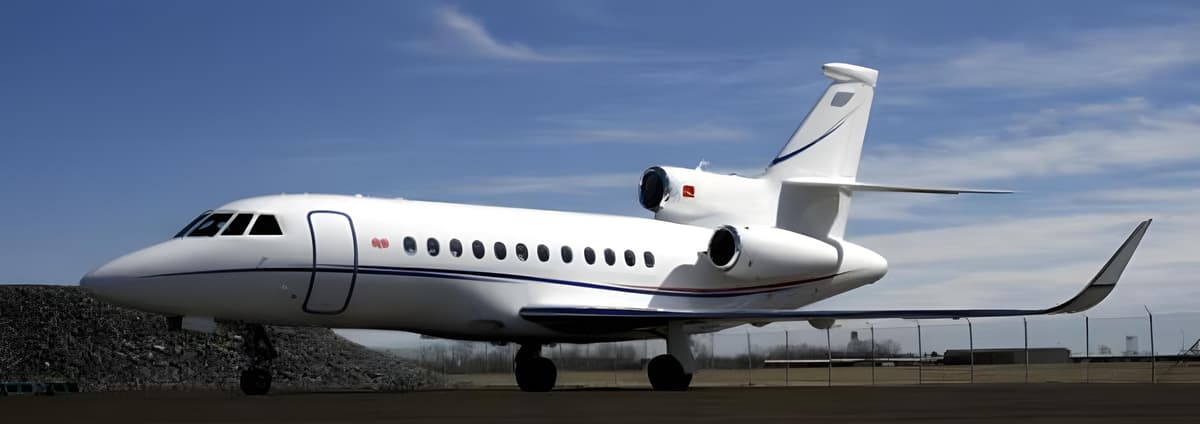 Falcon 900LX TC-MKR
