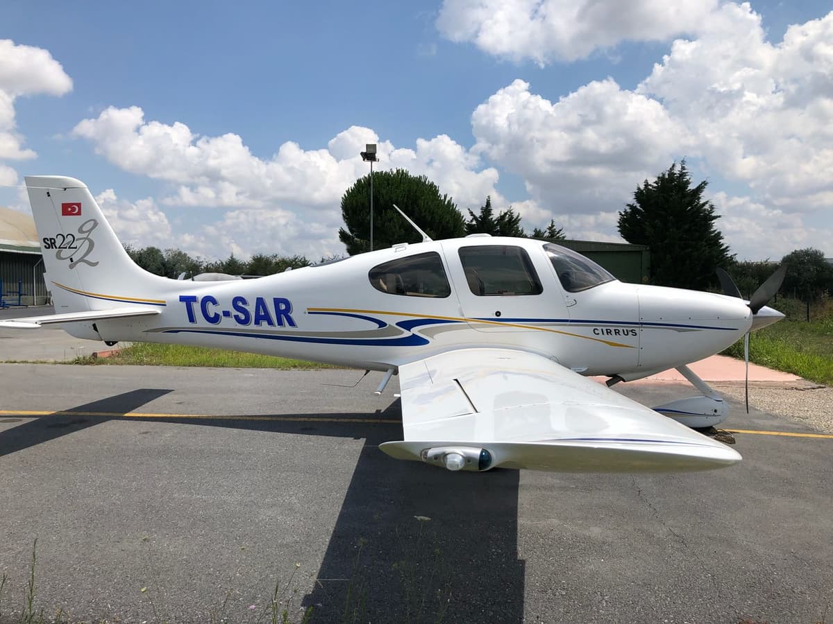 Cirrus SR22 TC-SAR