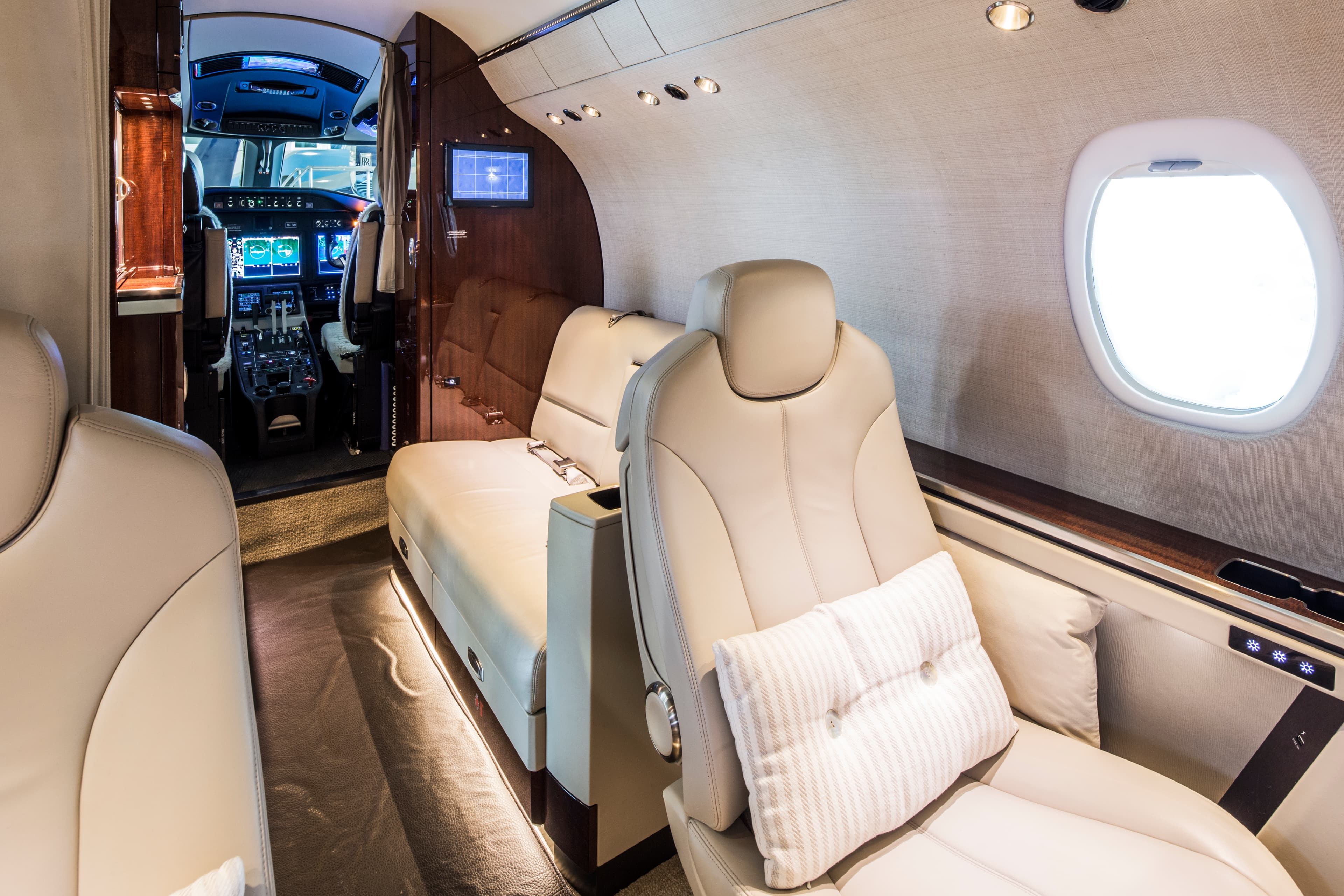 Cessna Citation Latitude TC-TVH