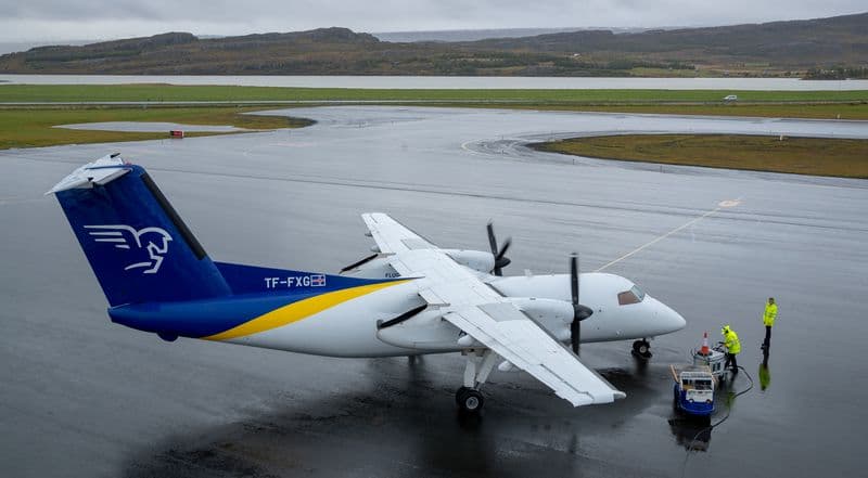 DHC-8-Q200 TF-FXG