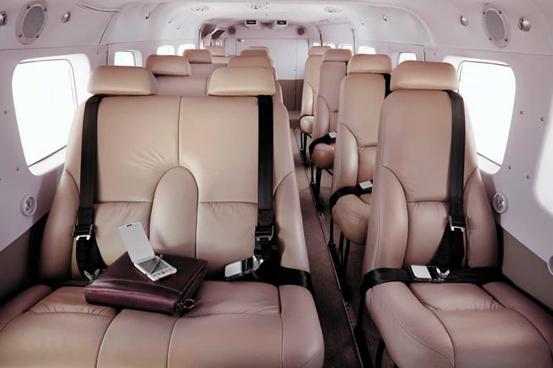 Cessna 208B Grand Caravan UP-CS103