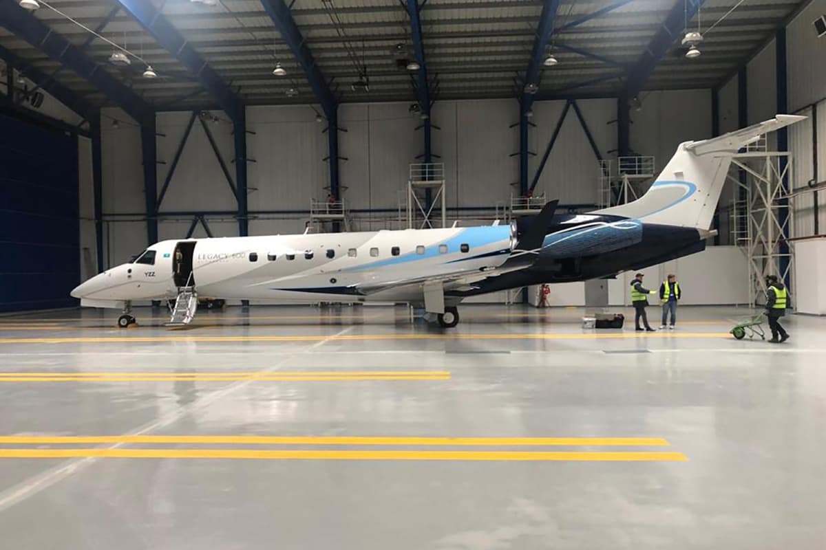 Embraer Legacy 600 UP-EM019