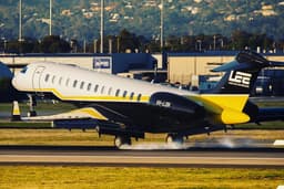 Global 7500 VH-LON