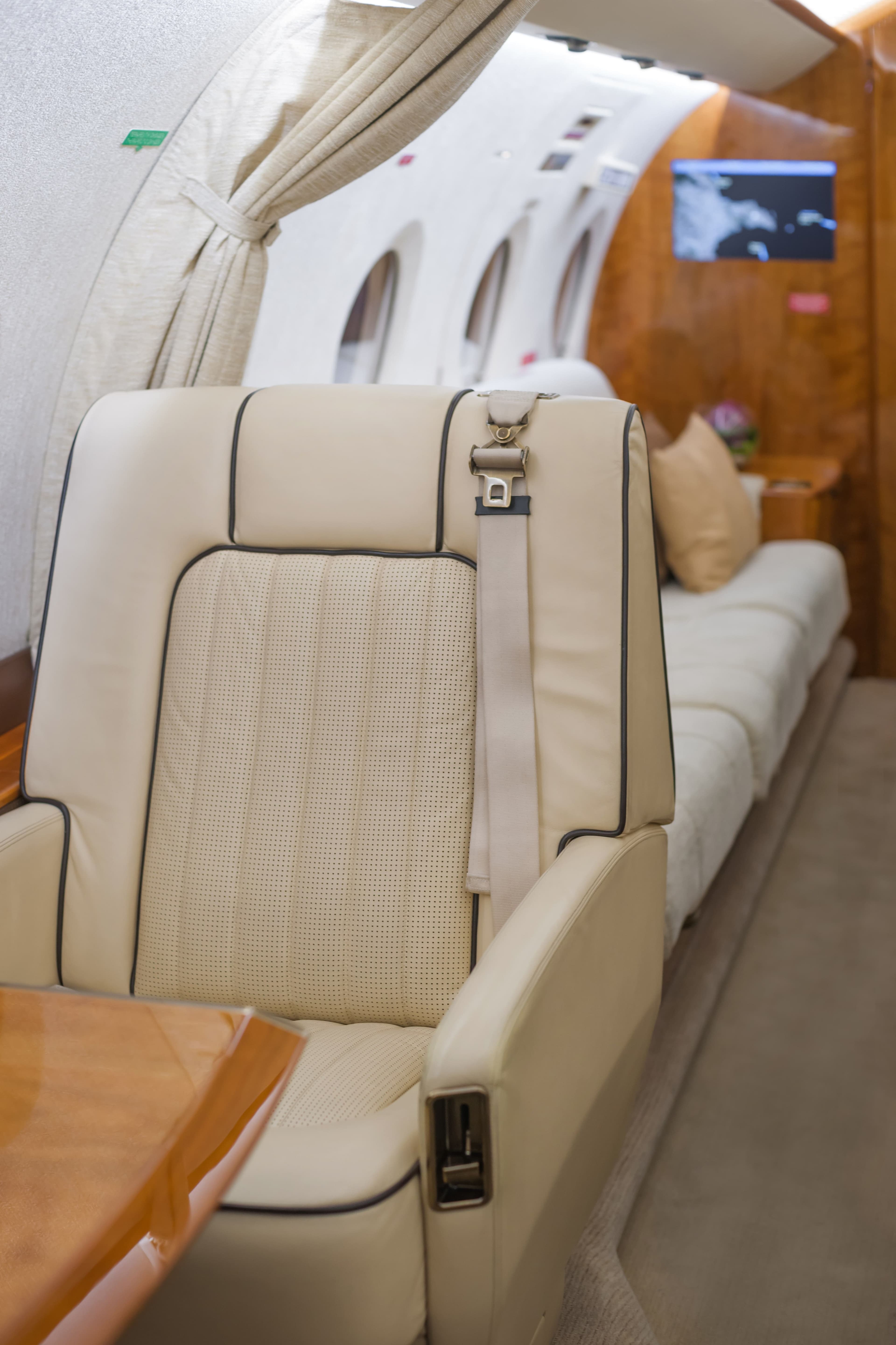 Gulfstream G280 VP-BBI