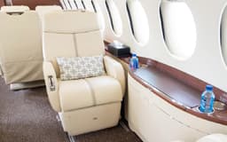 Falcon 7X VP-CMV
