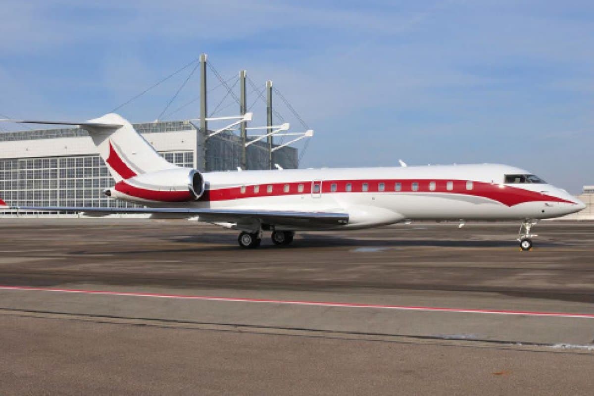 Global Express XRS VP-CYT