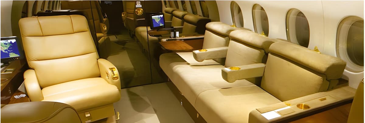 Falcon 2000LX EASy VT-TDT