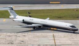 McDonnell Douglas MD-83SF XA-UZX