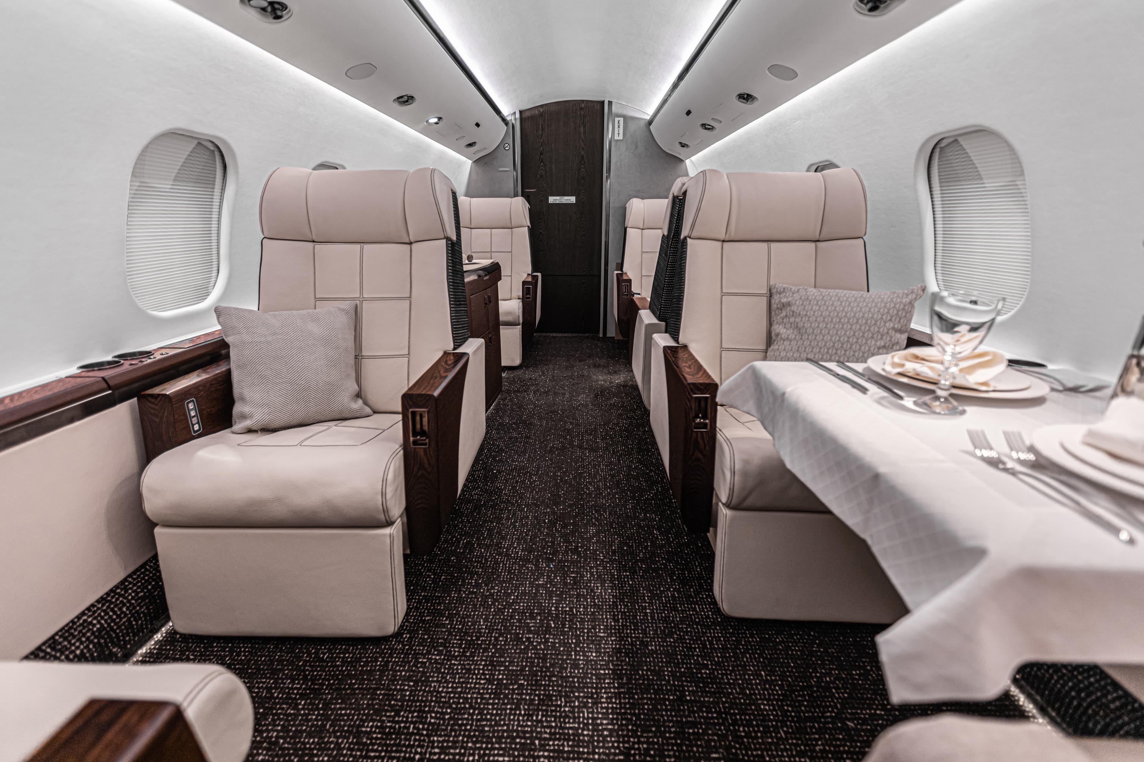 Global Express XRS YL-DAM