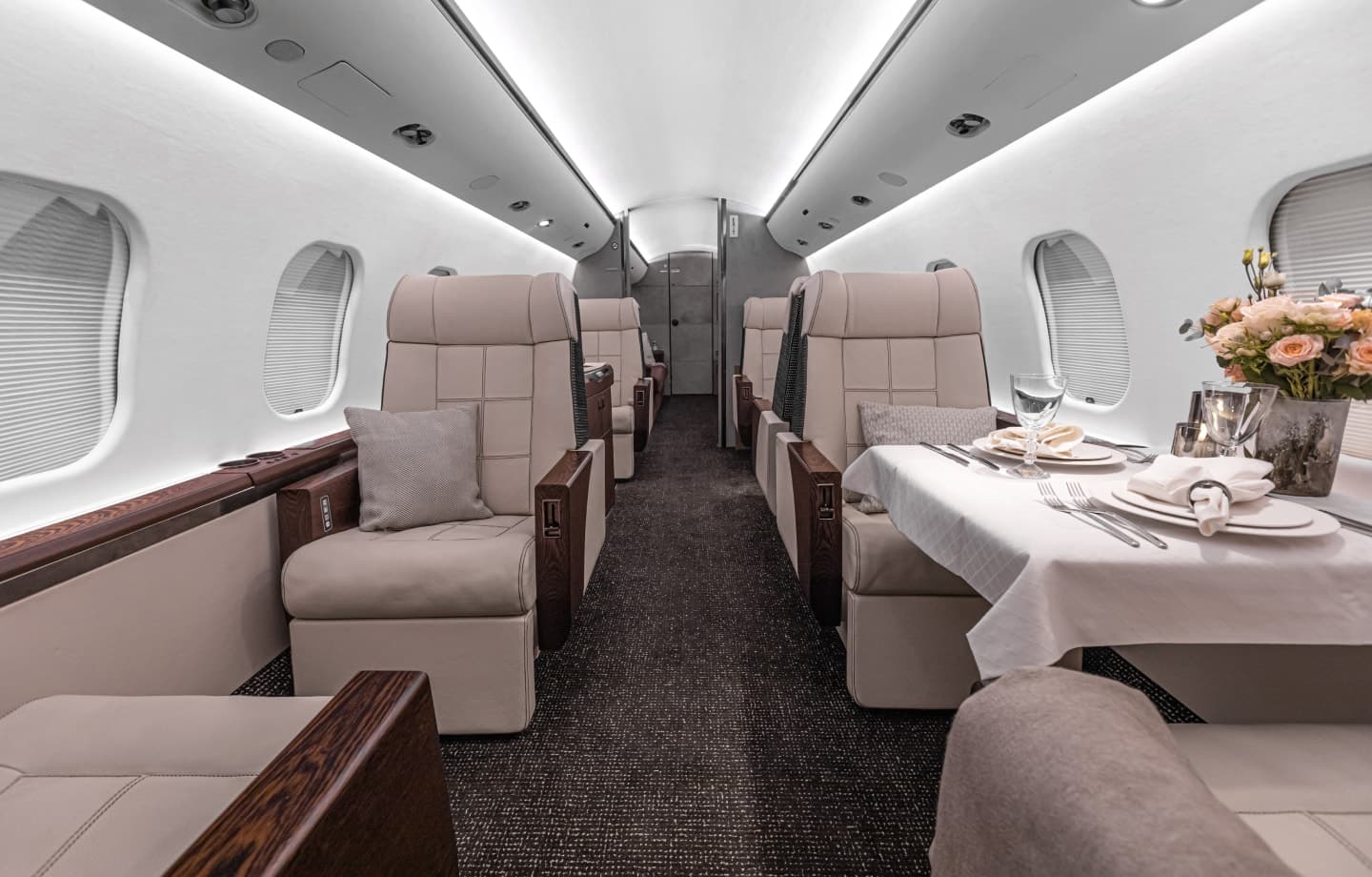 Global Express XRS YL-DAM