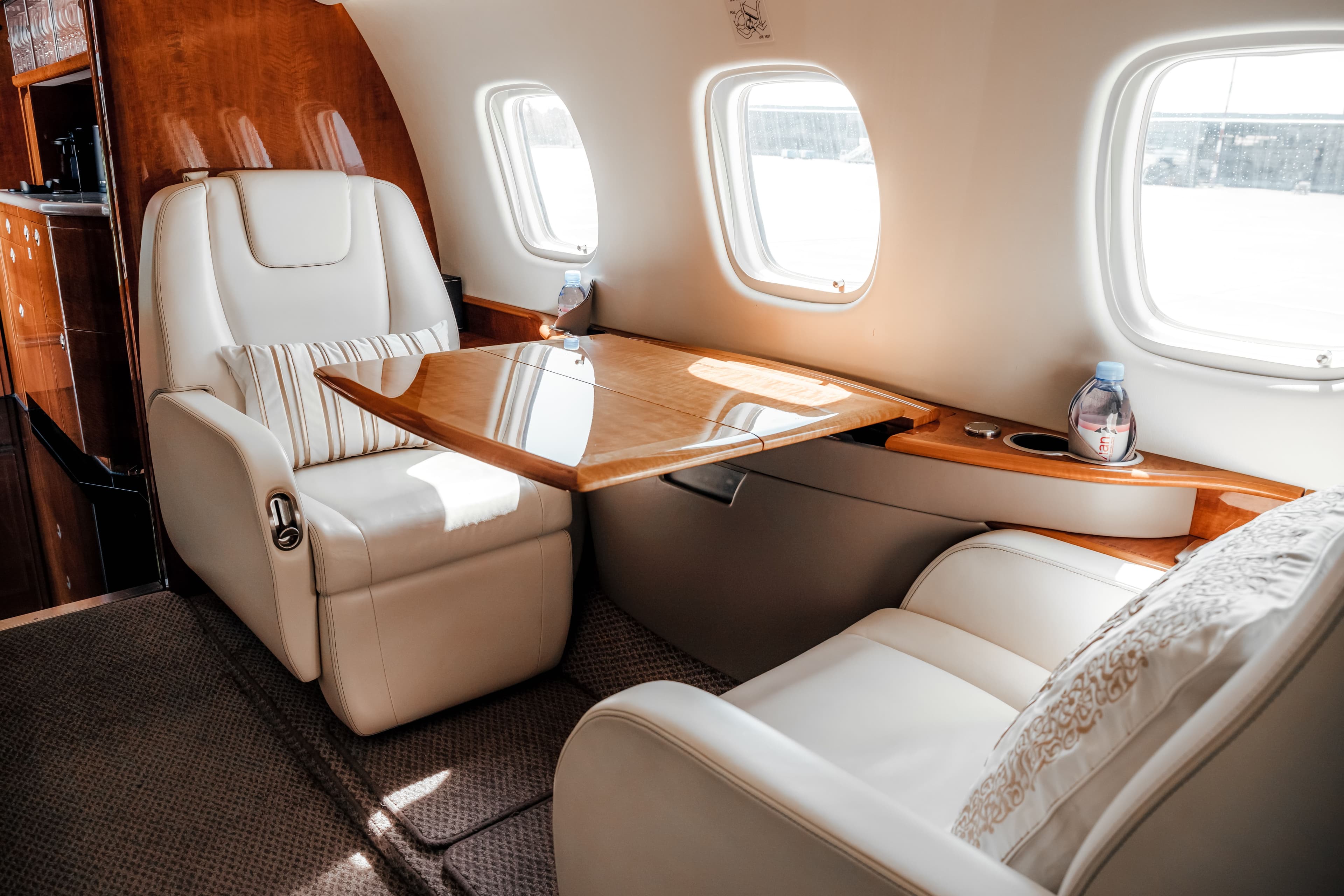 Embraer Legacy 650 YL-DAN