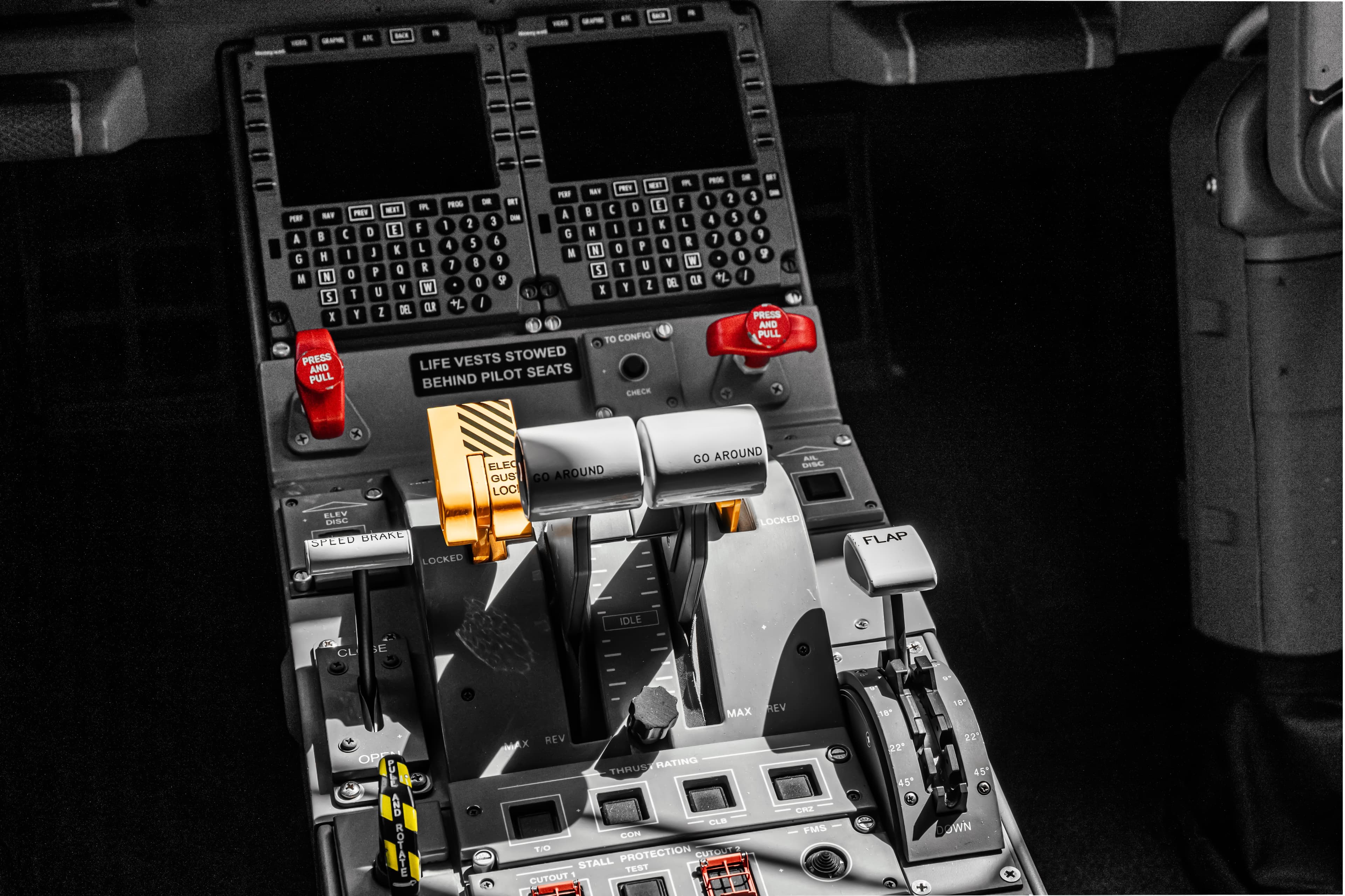 Embraer Legacy 650 YL-DAN