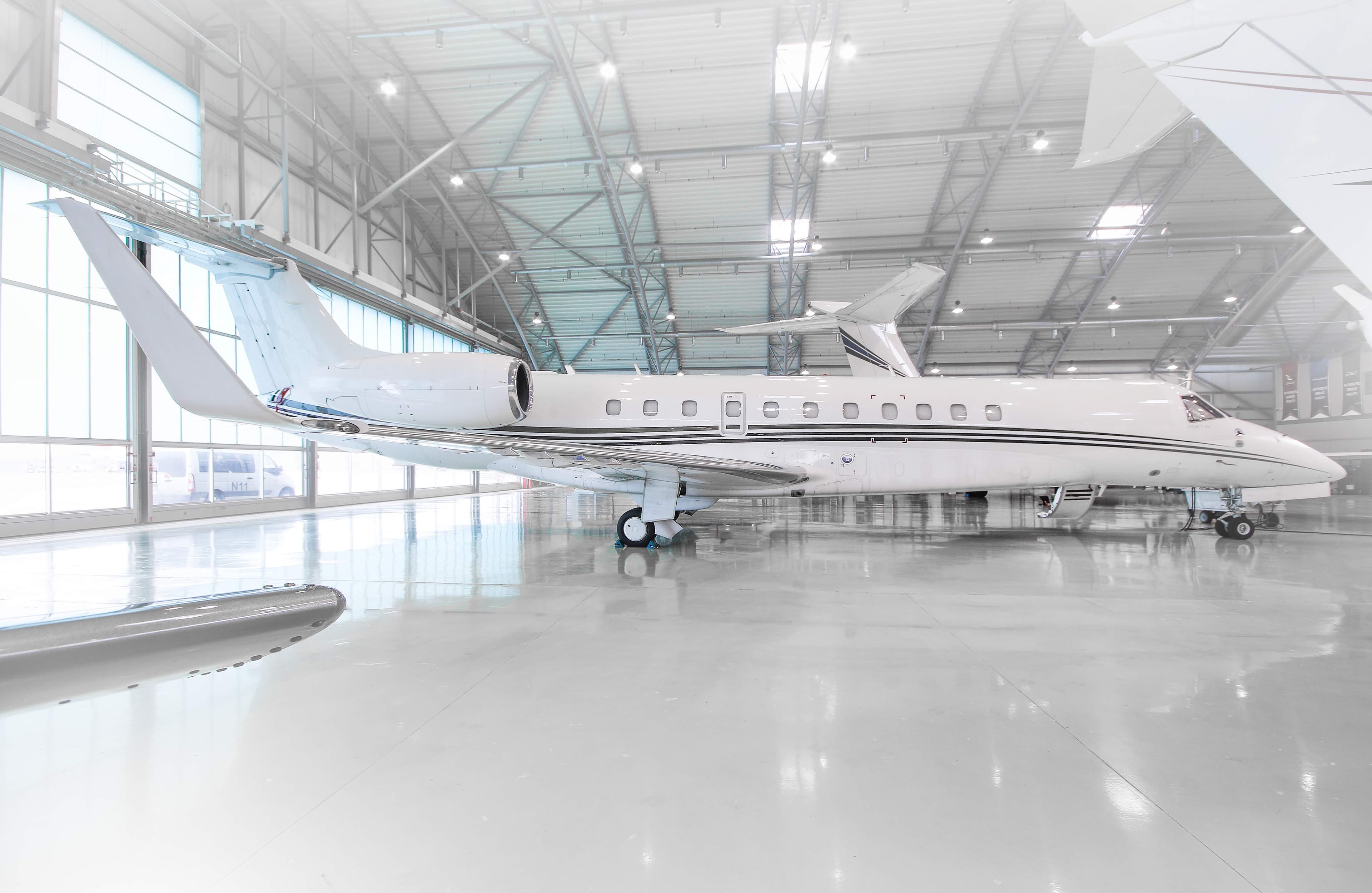 Embraer Legacy 650 VT-NKS