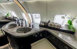 Global Express YL-VCR