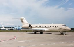 Global Express YL-VCR