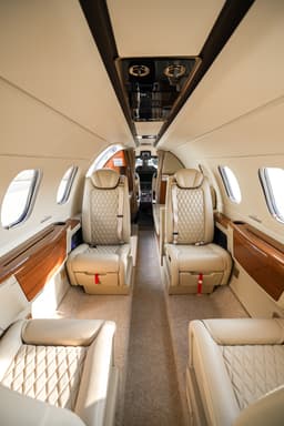 Embraer Phenom 300 YR-DDN