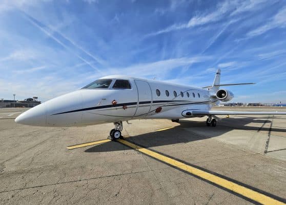 Gulfstream G200 YR-DSR
