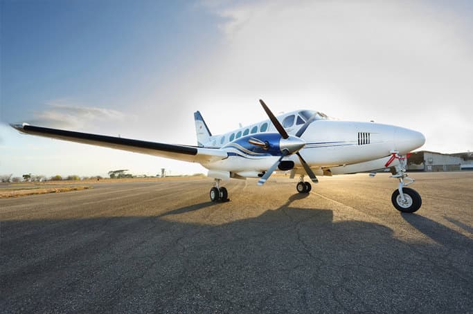 Beechcraft King Air 100 YV-1306