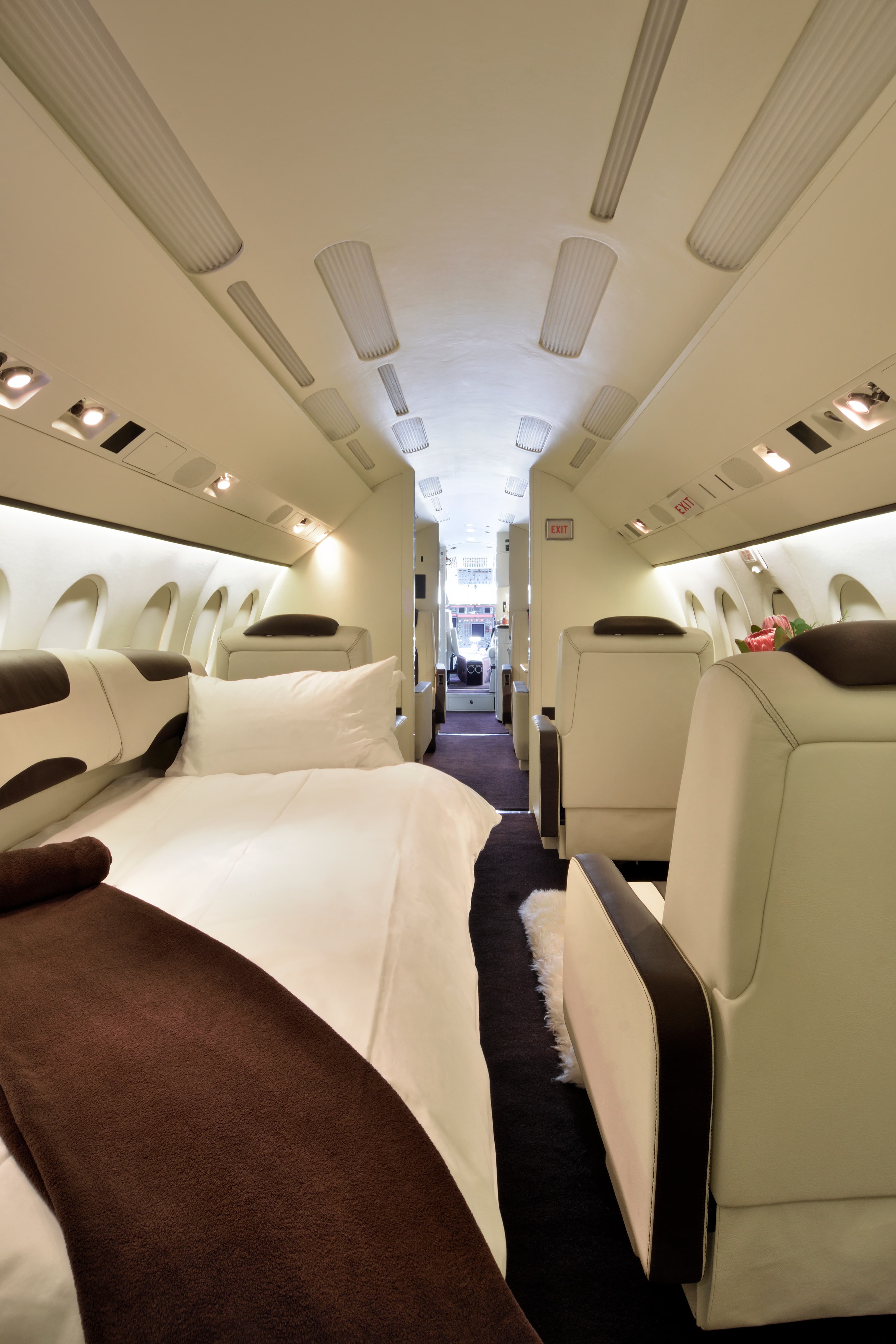 Falcon 900EX ZS-FCI