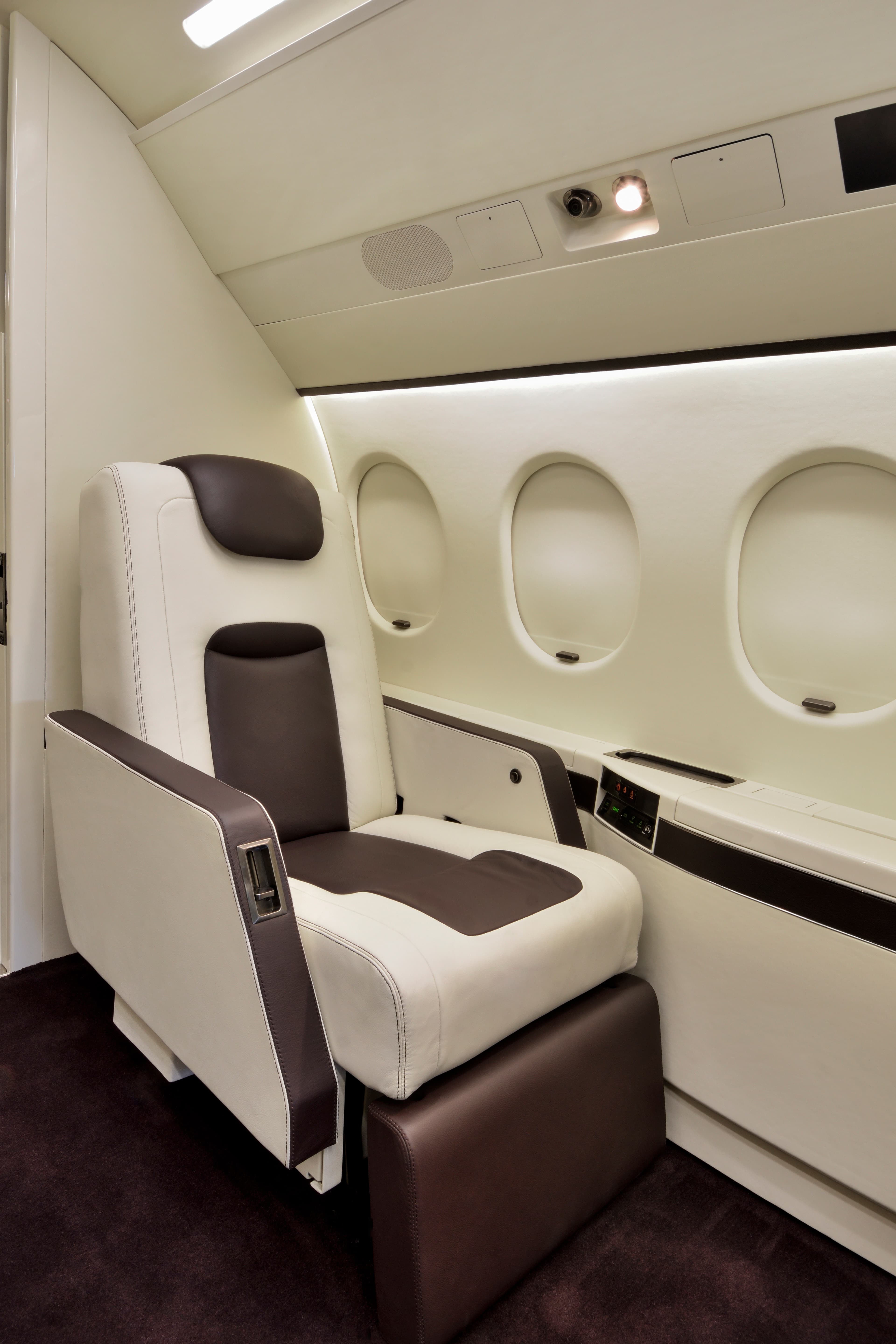Falcon 900EX ZS-FCI