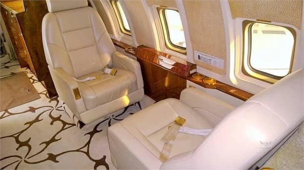 Challenger 600 ZS-ISA