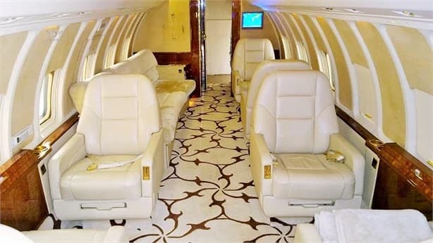 Challenger 600 ZS-ISA