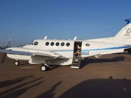 Beechcraft King Air 200 ZS-OUI