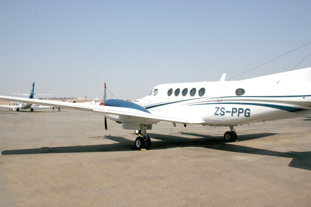 Beechcraft King Air 200 ZS-PPG
