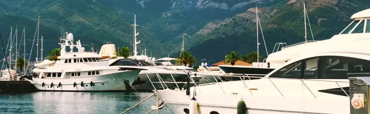 Yacht services: legal