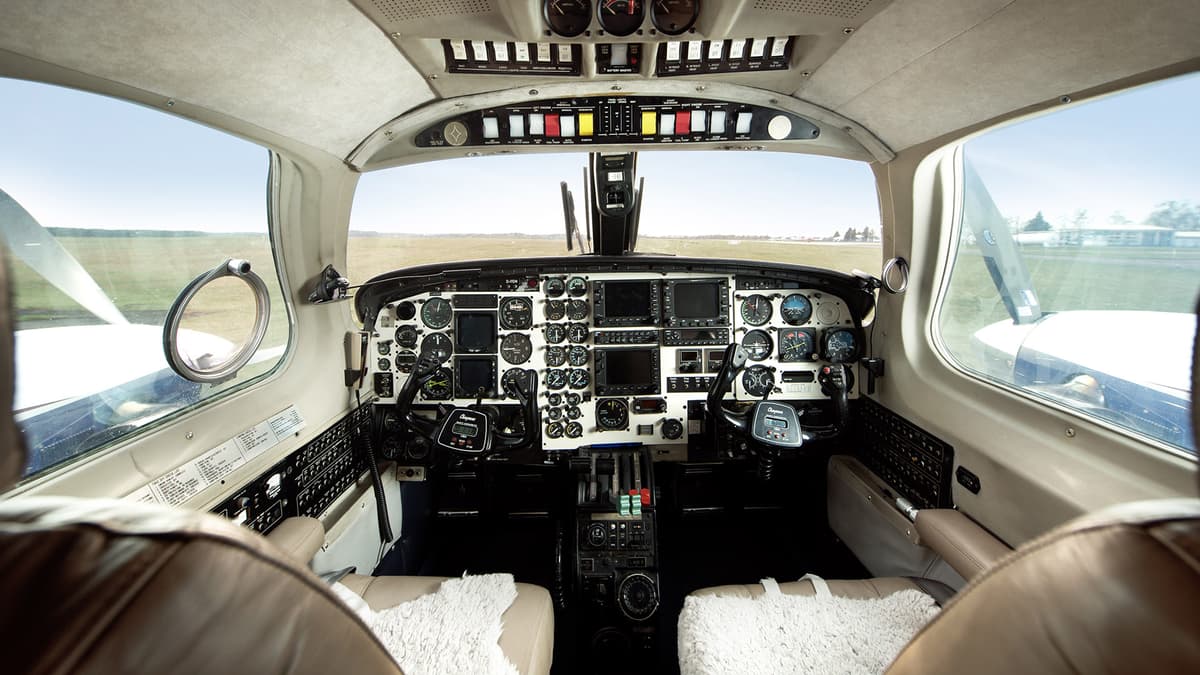 Piper PA-31T2 Cheyenne II XL D-ITEM