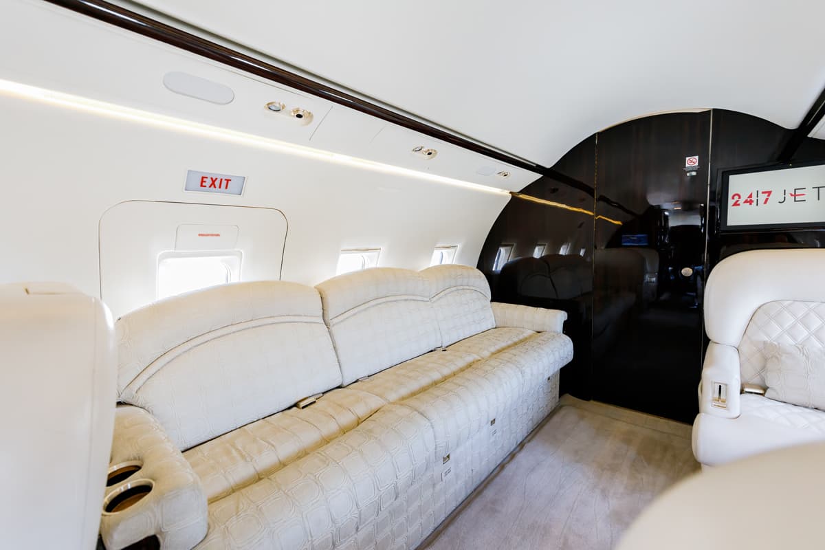 Challenger 601-3A N116HL