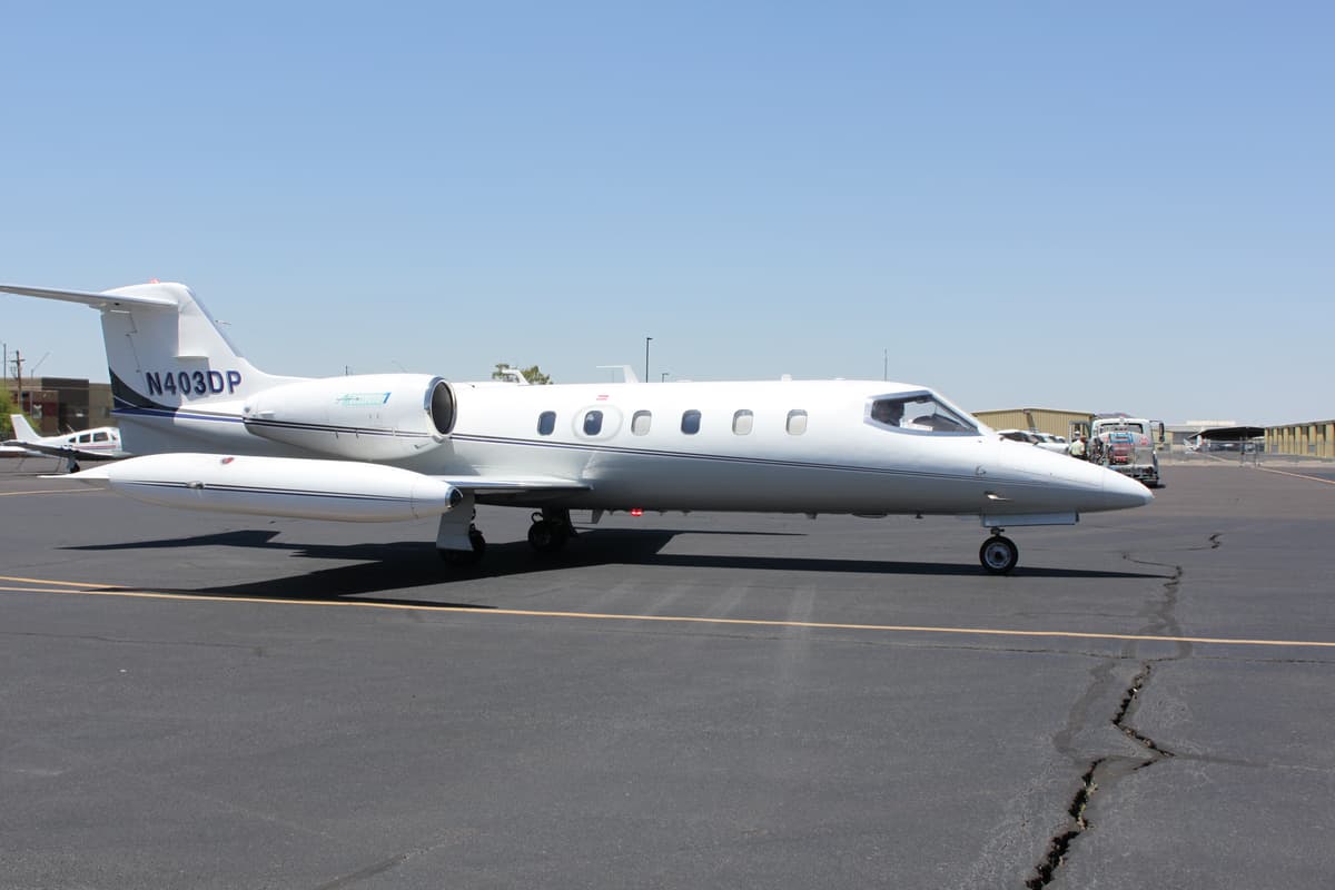 Learjet 35A N403DP