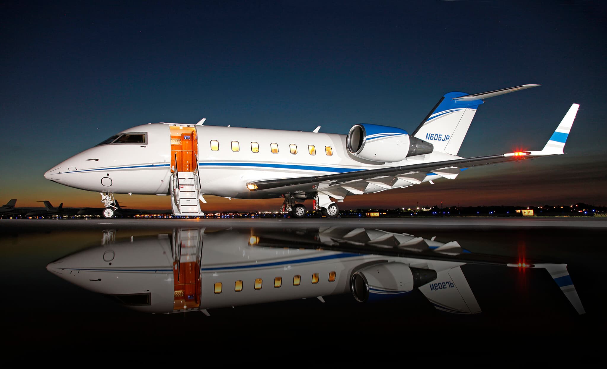 Challenger 605 N605JP