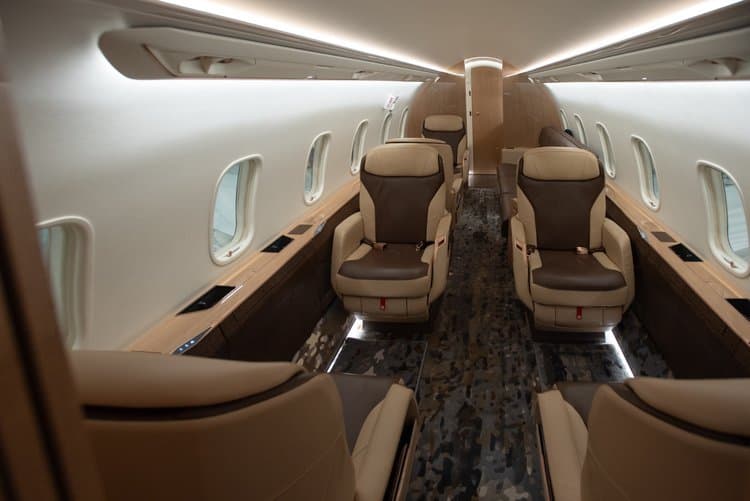 Challenger 3500 N724EH
