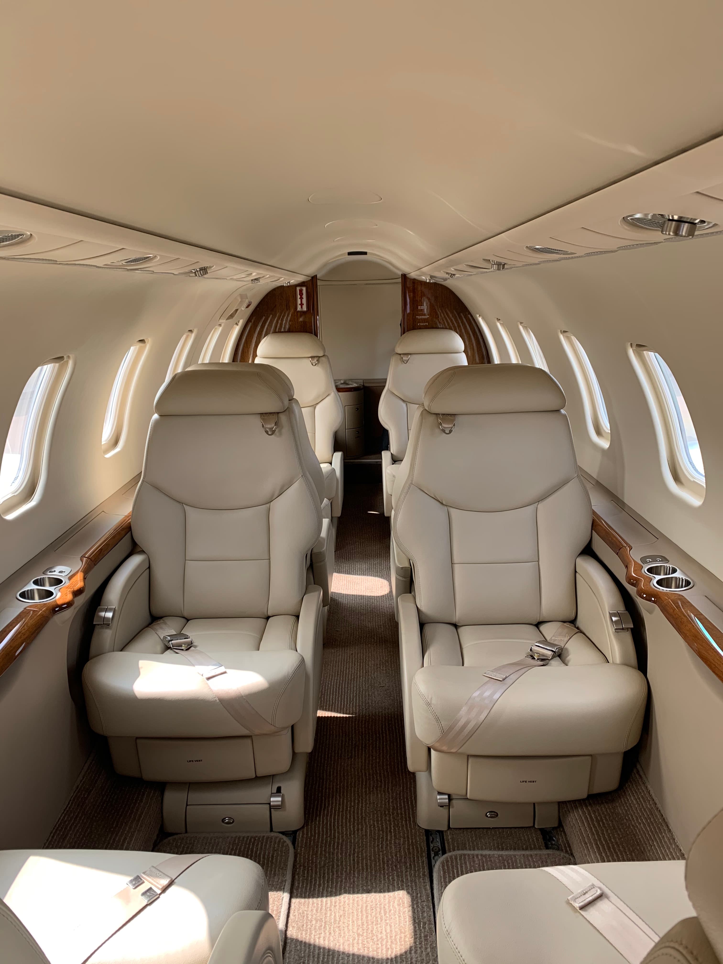 Learjet 45 N881MJ