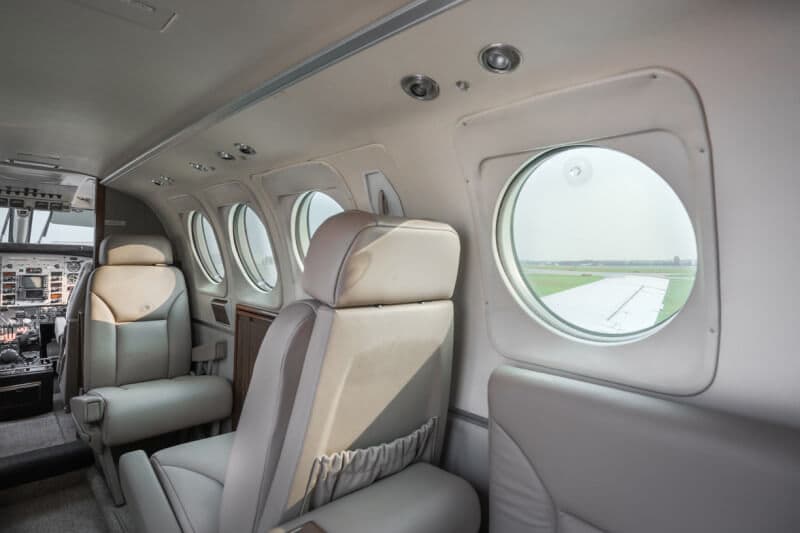 Beechcraft King Air C90A N968DB