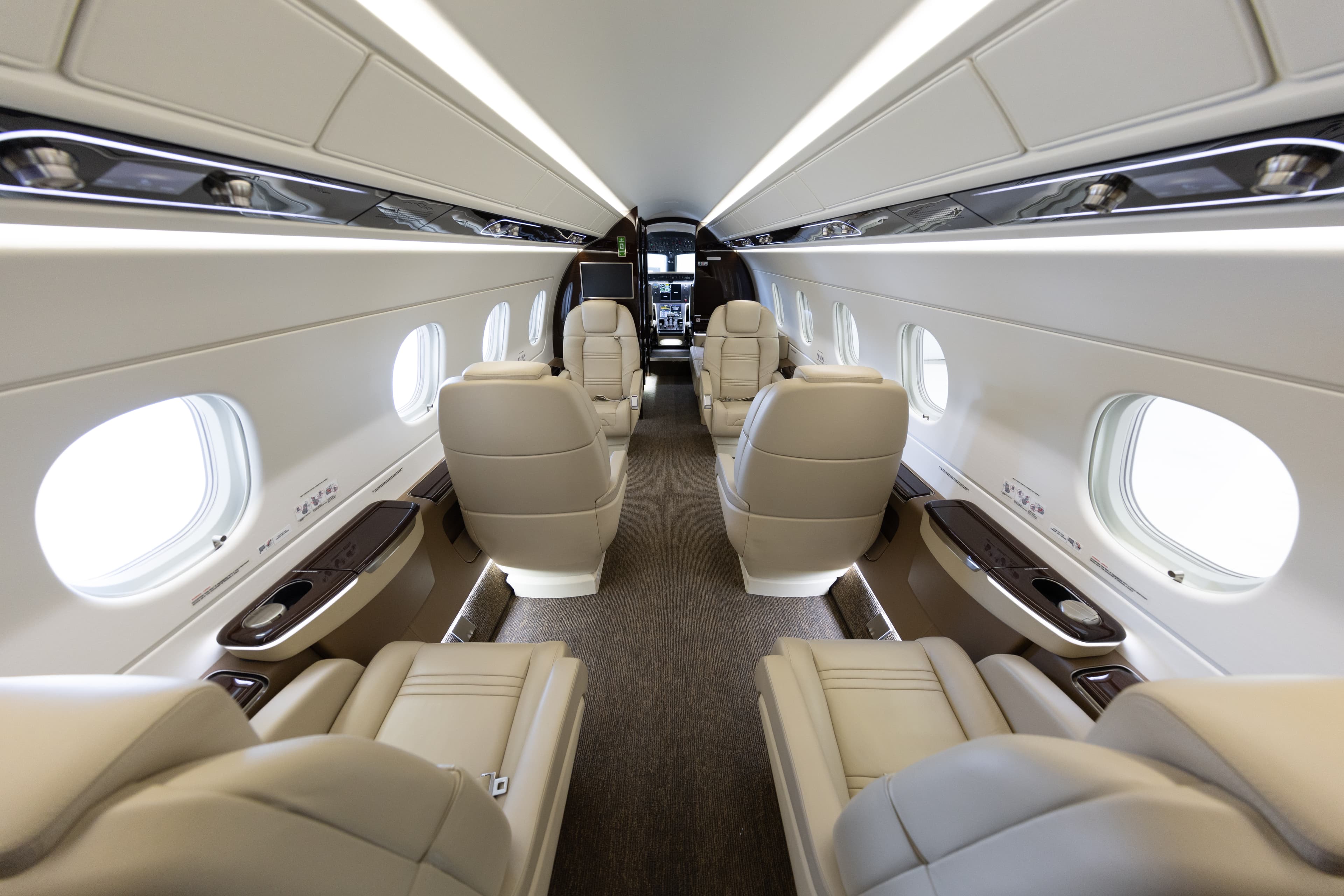 Embraer Praetor 500 VH-8DE